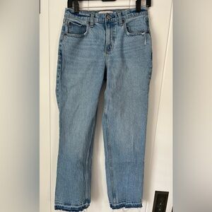 Abercrombie & Fitch 90s Straight Mid Rise Light Wash Jeans